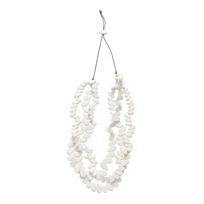 Clipping path service, Clipping path service provider, Clipping path services, Clipping path Service Company, Remove background from image, Image editing company, Photo editing company, Photo editing services, Photo retouching services